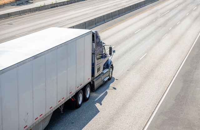 Transporte de mudança interestadual: como se organizar para o processo?